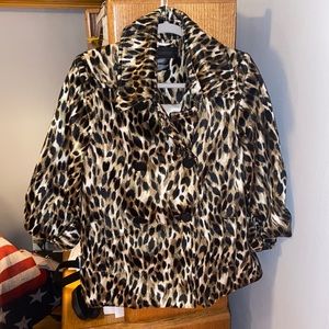 BEAUTIFUL KARDASHIAN KOLLECTION LEOPARD PRINT COAT